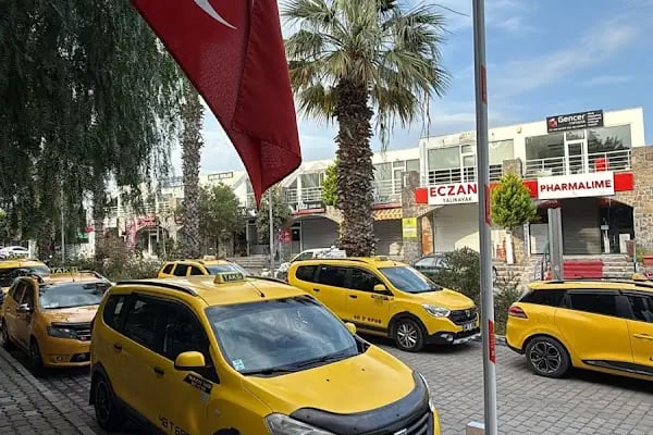 SS142 Nolu Yalıkavak Taksi Durağı - Resim 4