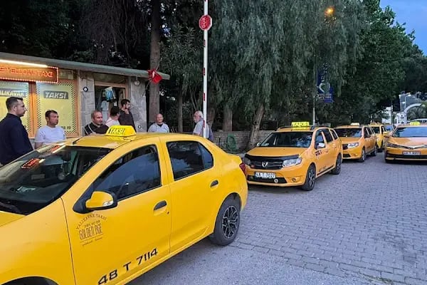 SS142 Nolu Yalıkavak Taksi Durağı - Resim 10