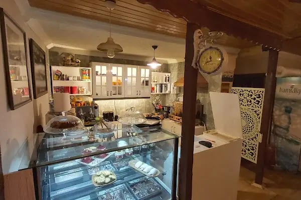 Tenvir Kahve Kültür Sanat - Resim 13