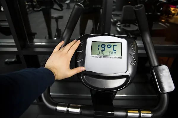 MEGAFİTTPRO PROFESYONEL SPOR MERKEZİ - Resim 7