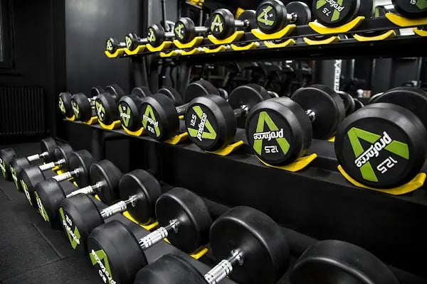 MEGAFİTTPRO PROFESYONEL SPOR MERKEZİ - Resim 2