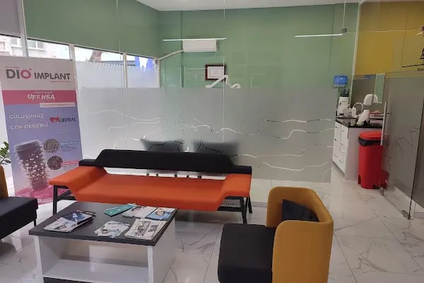 İnegöl İnci Dental Ağız ve Diş Sağlığı Polikliniği - Resim 12