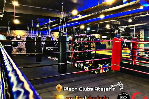 EC Fight Club - Resim 3