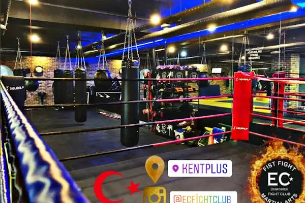 EC Fight Club - Resim 19