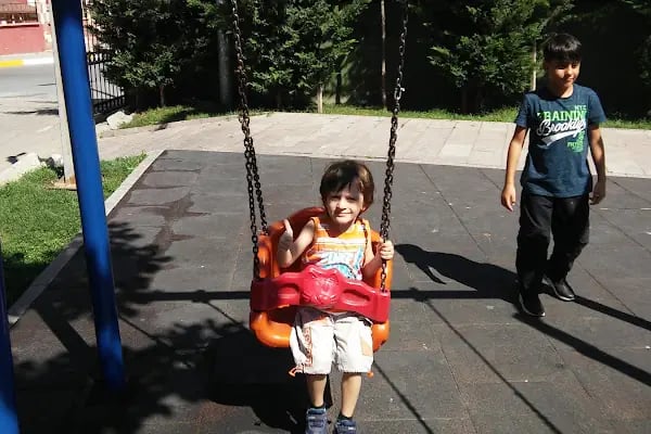 Bağcılar Belediyesi Yavuz Sultan Selim Parkı - Resim 13