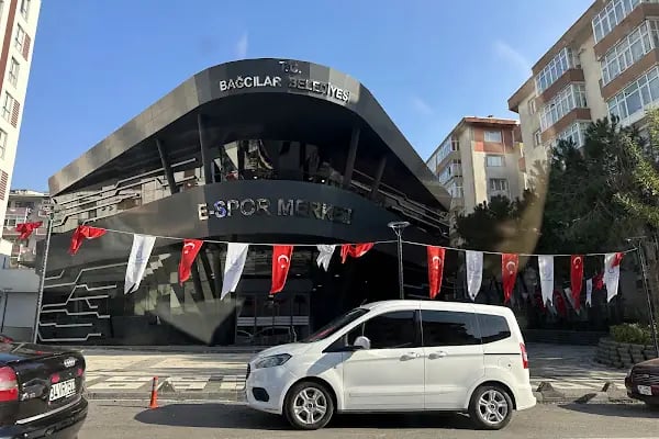 Bağcılar Belediyesi Yavuz Sultan Selim Parkı - Resim 6