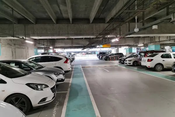 İstanbul Havalimanı Otopark - Resim 2