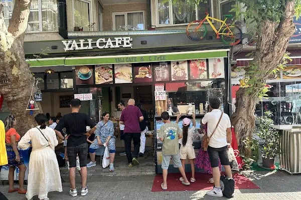 Yalı Cafe Büyükada - Resim 2