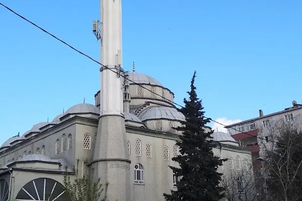 Mahmutbey Veysel Karani Camii - Resim 2