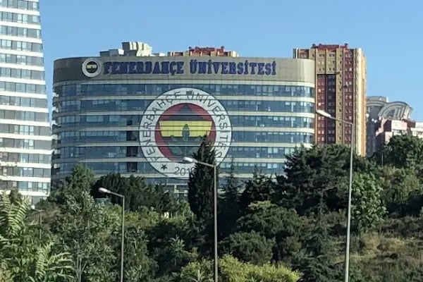 Fenerbahçe Üniversitesi Mimarlık ve Mühendislik Fakültesi - Resim 3