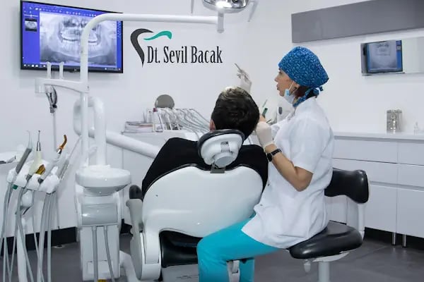 SEVİLDENT Ağız ve Diş Sağlığı Polikliniği - Resim 10