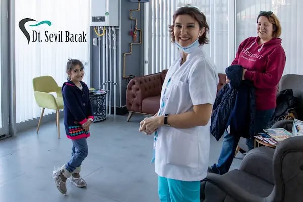 SEVİLDENT Ağız ve Diş Sağlığı Polikliniği - Resim 20