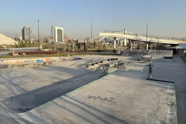 Millet Bahçesi Skatepark - Resim 6