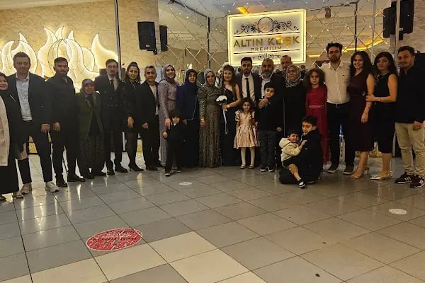 Karatay ALTIN KÖŞK PREMİUM DÜĞÜN SALONU - Düğün | Nişan | Kına | Toplantı Merkezi - Resim 9