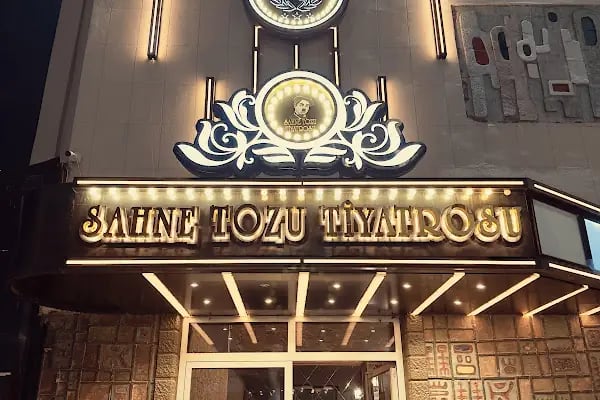 Sahne Tozu Tiyatrosu Haldun Dormen Sahnesi - Resim 11