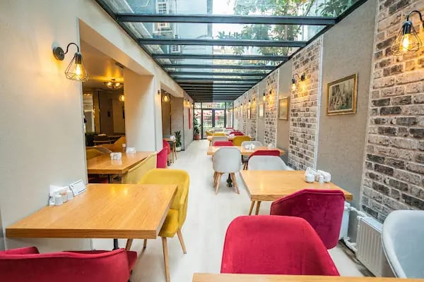 Bloom Hotel - Resim 6