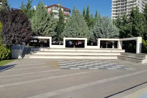 Cemre Parkı - Resim 2