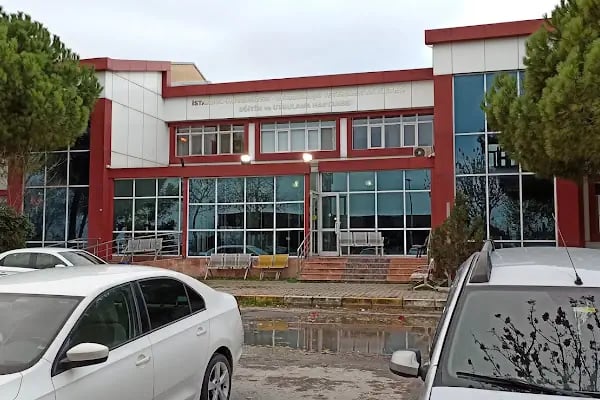 İstanbul Ünv. Hayvan Hastanesi - Resim 8