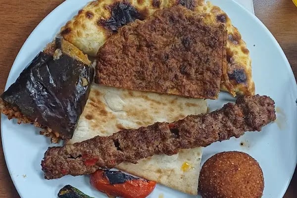 Hacı Gazi Kebap - Resim 19