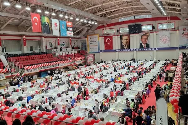 Mustafa Dağıstanlı Spor Salonu İlkadım - Resim 5