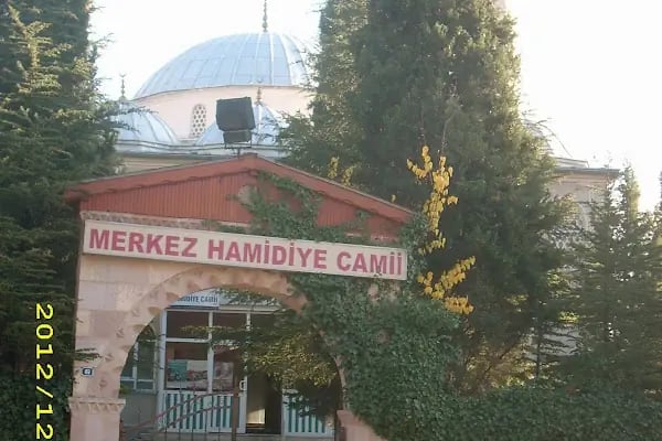 Merkez Hamidiye Cami - Resim 6