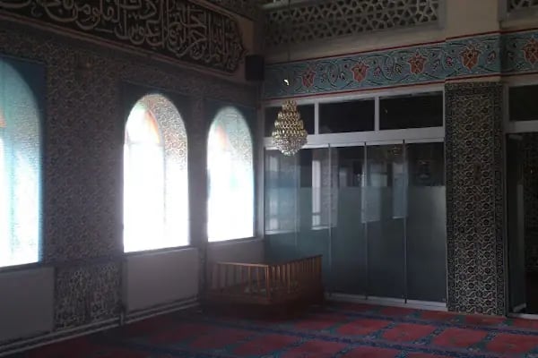 Merkez Hamidiye Cami - Resim 7