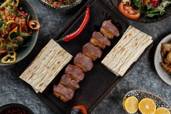 Fikret Kebap Steak House (Türkmenbaşı) - Resim 4