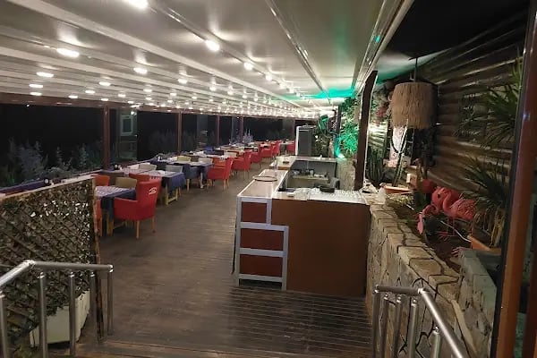 Tahta Masa Restaurant - Resim 18