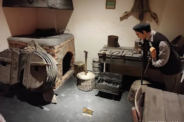 Çamlıdere Soba Müzesi - Resim 16