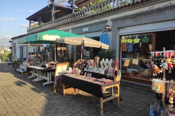Orta Mahalle Seyir Terası - Resim 5