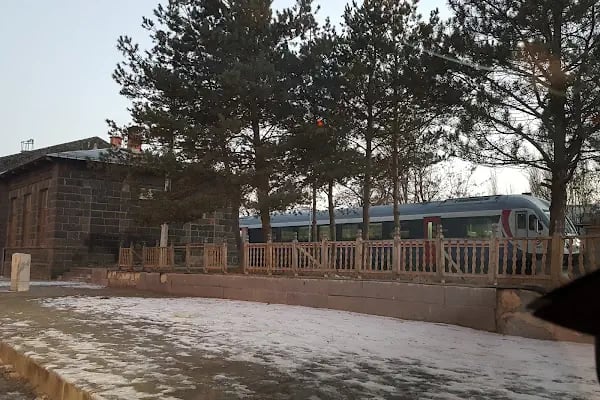 Akyaka Tren Garı - Resim 14