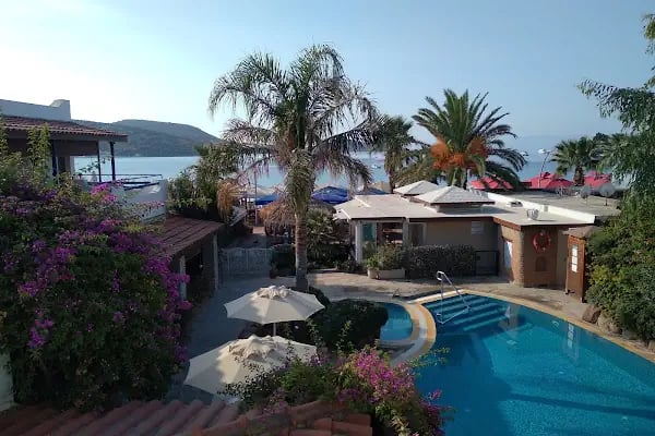 UzHan Beach Hotel - Resim 3
