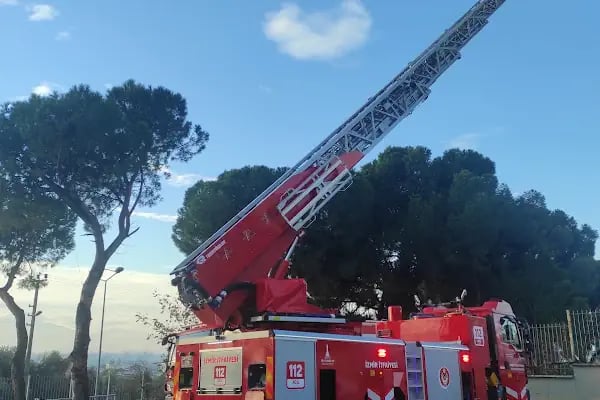 İzmir İtfaiyesi Bayındır İtfaiye Grubu - Resim 2