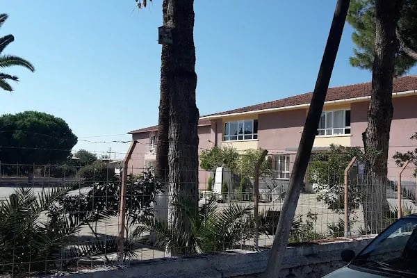 Çırpı Şehitler İlkokulu - Resim 4
