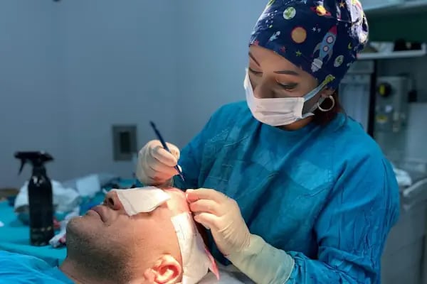 Estenis Clinic - Resim 9