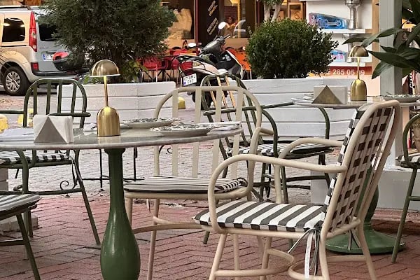 Shakespeare Coffee &amp; Bistro (Alanya) - Resim 2