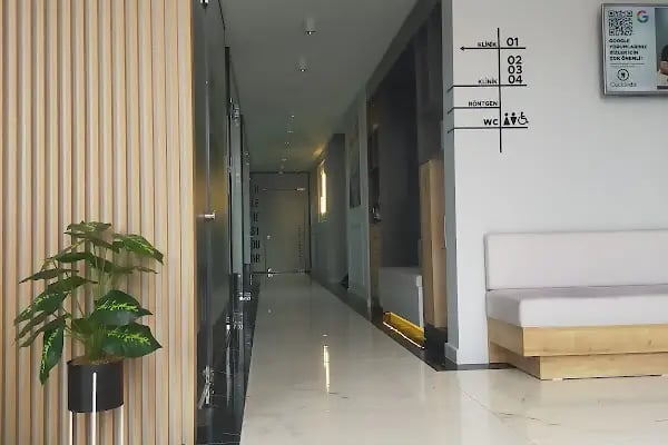 Cadde Diş Bergama Özel Ağız ve Diş Sağlığı Polikliniği - Resim 4