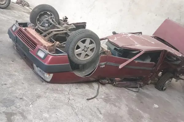 AKYURT OTO HASTANESİ KAPORTA BOYA ONARIM MERKEZÎ SİGORTALI KASKOLU HASAR ONARIMI PASTA CİLA JANT BOYAMA EKSOZ - Resim 16