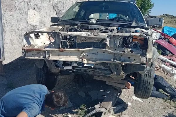 AKYURT OTO HASTANESİ KAPORTA BOYA ONARIM MERKEZÎ SİGORTALI KASKOLU HASAR ONARIMI PASTA CİLA JANT BOYAMA EKSOZ - Resim 8