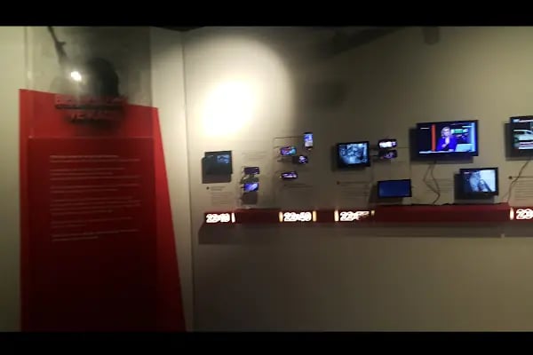 15 temmuz demokrasi müzesi - Resim 10