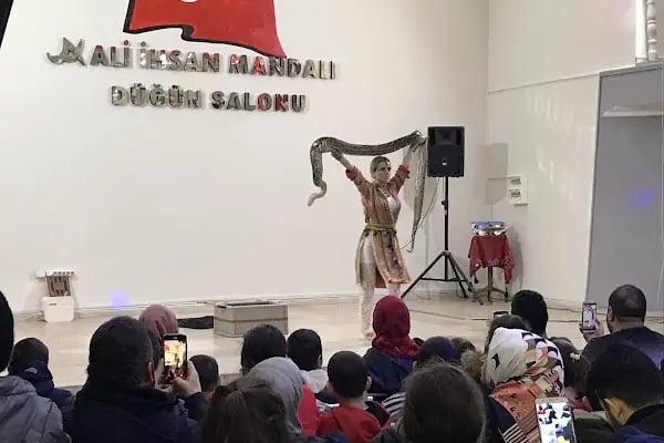 Ali İhsan Mandalı Düğün Salonu - Resim 6