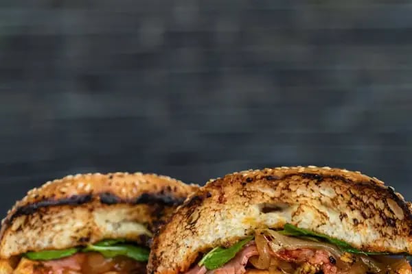 THE BULL BURGER - Resim 12