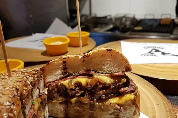 THE BULL BURGER - Resim 20