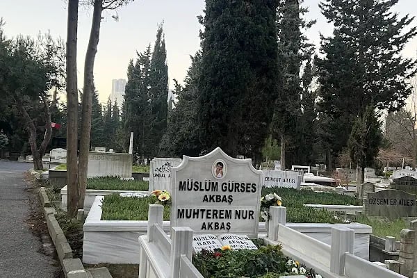 Zincirlikuyu Mezarlığı - Resim 2