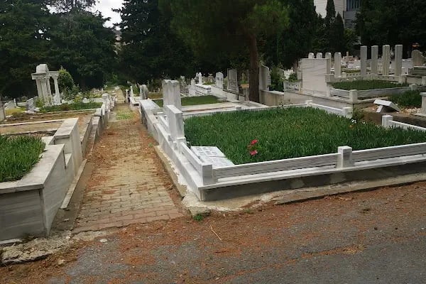 Zincirlikuyu Mezarlığı - Resim 7