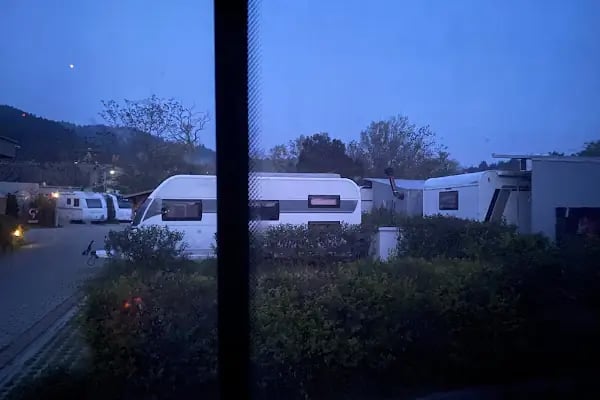 Misi kamp karavan - Resim 10