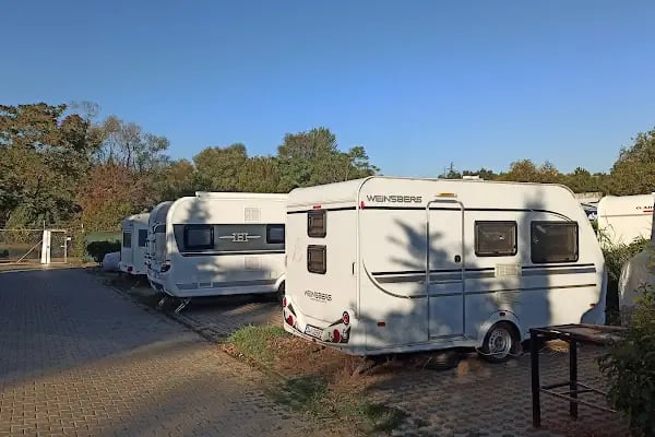 Misi kamp karavan - Resim 5