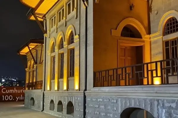 Atatürk Devrimleri Müzesi - Resim 13