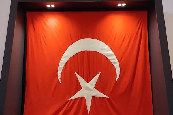 Atatürk Devrimleri Müzesi - Resim 2