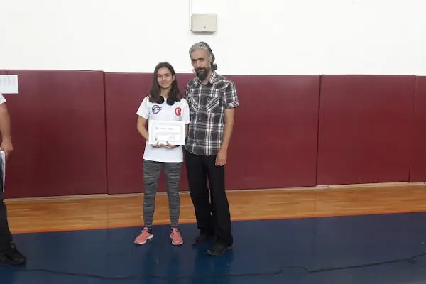 Döşemealtı Spor Salonu - Resim 15